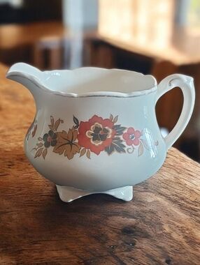 Vintage Wedgewood Creamer